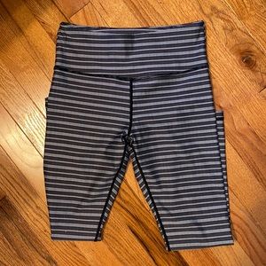 Zyia NWOT size 4 leggings